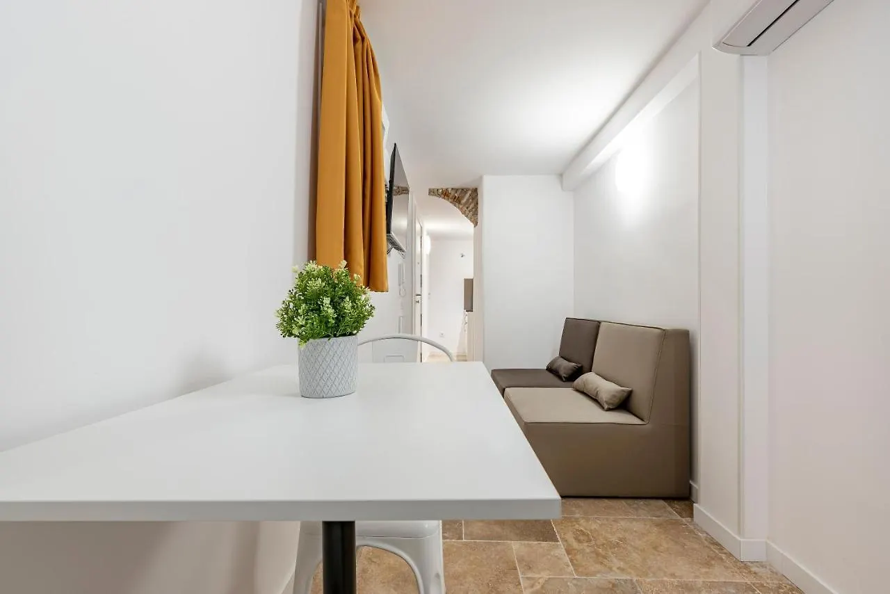 Bajo Interior Sin Ventana En Barri Port Maritim Apartment Tarragona 0*,  Spain