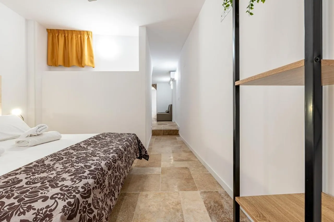 Bajo Interior Sin Ventana En Barri Port Maritim Apartment Tarragona 0*,  Spain